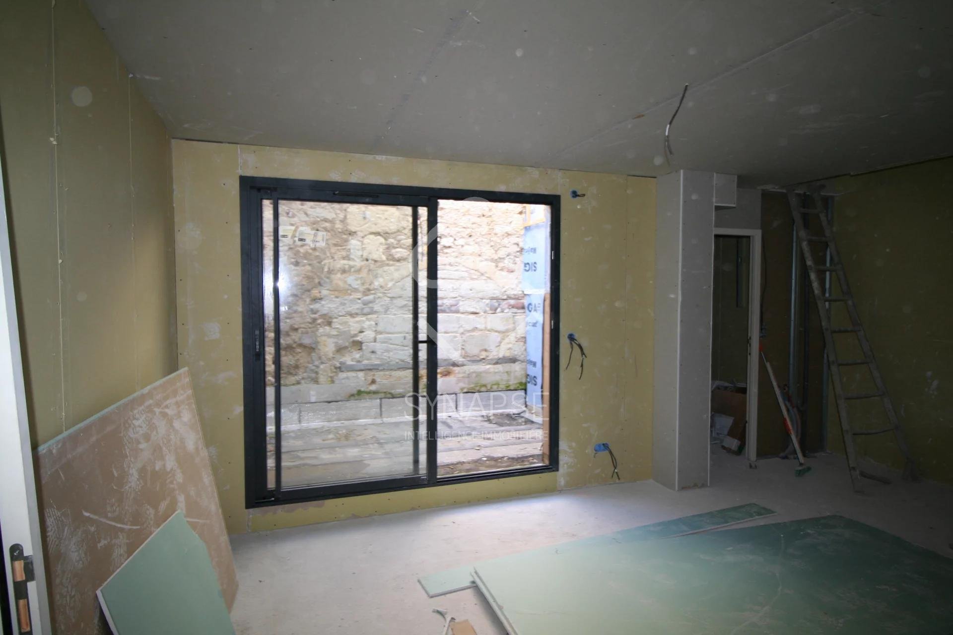 Superbe T3 en fin de rénovation