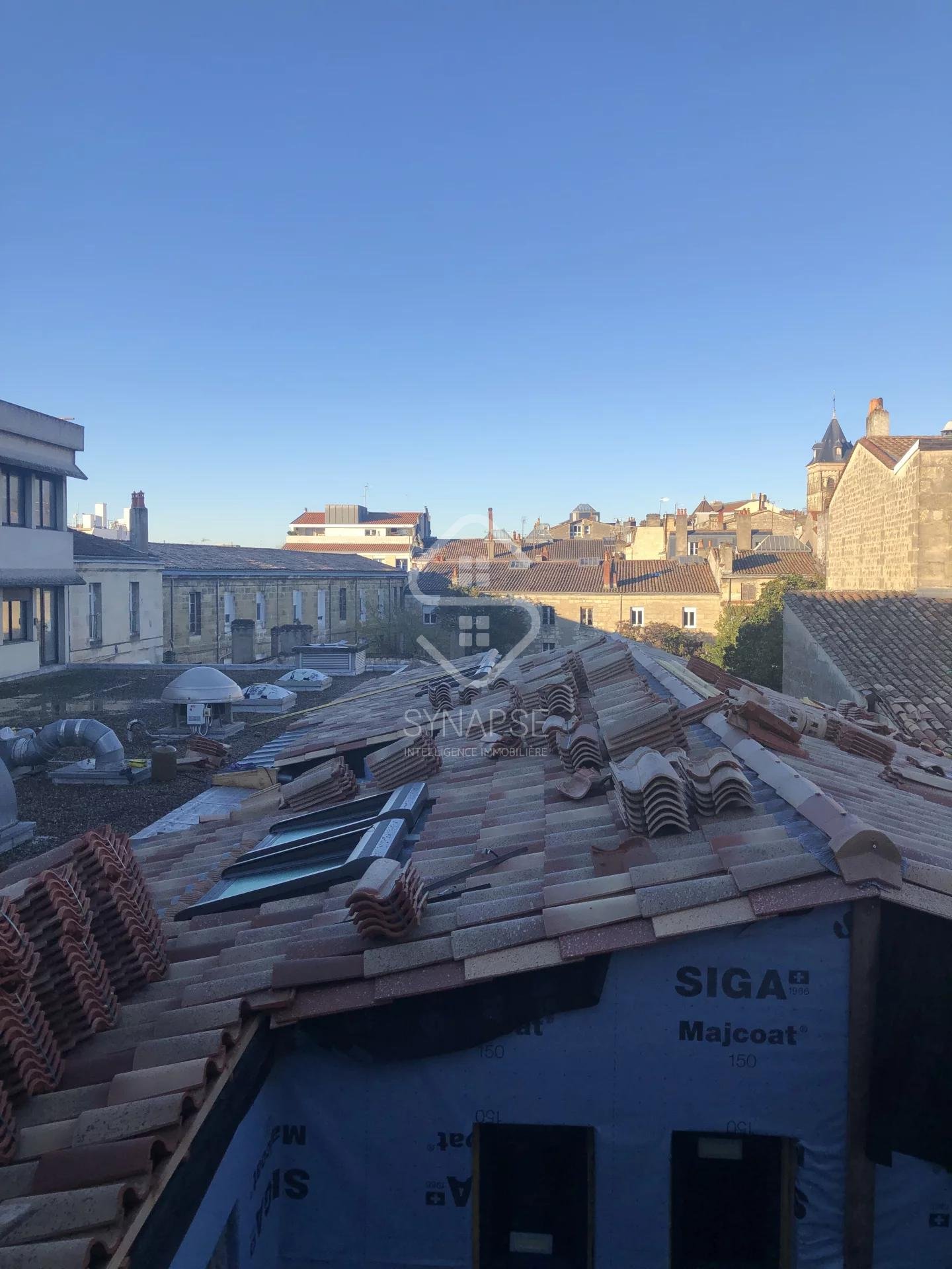 Totalement rénové T2 Bis 62M2 bordeaux centre
