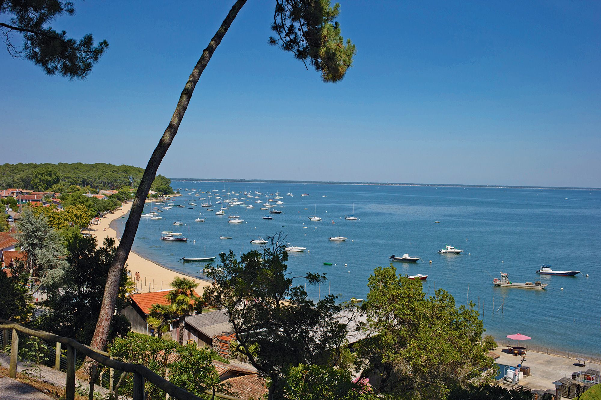 Cap-Ferret-Son-seul-concurrent-le-paradis