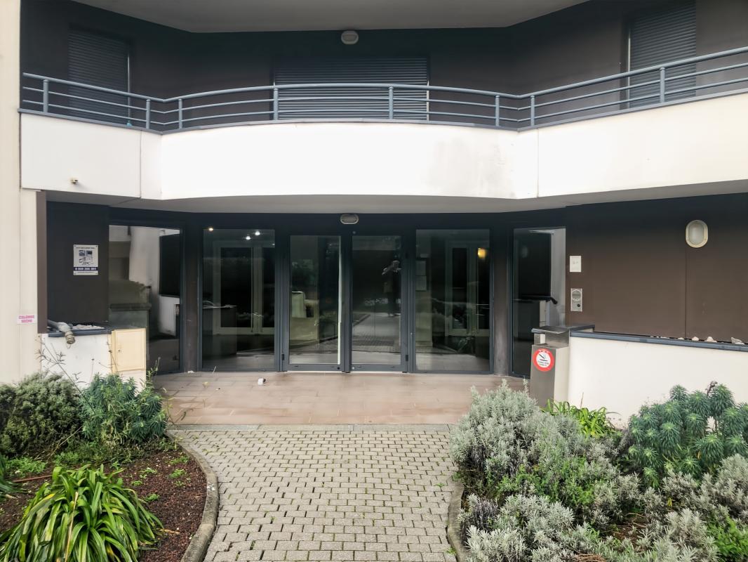 Appartement T3 avec terrasse dans résidence sécurisée/Talence